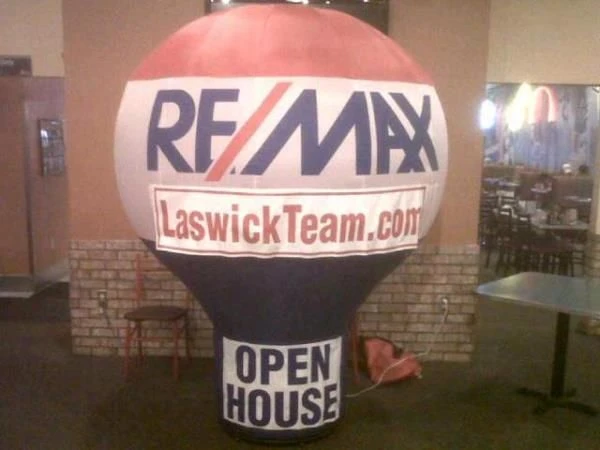 Special Occasion & Entertainment Signs