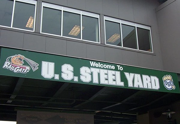 Metal Signs and Displays
