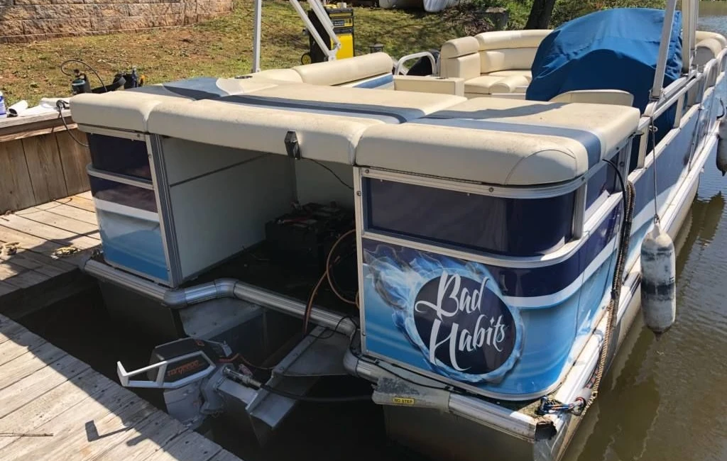 Boat Lettering and Decals in Rochester