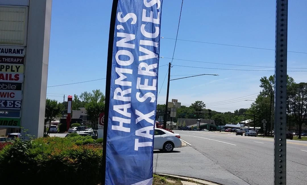 Feather Flags & Flutter Flags in Rochester