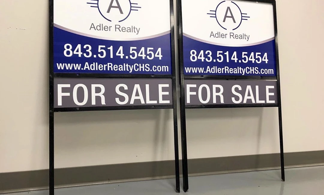 Yard Signs in Rochester