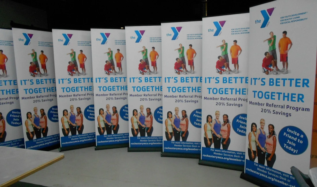 Retractable Banners, Pop-Up Banners and Stands