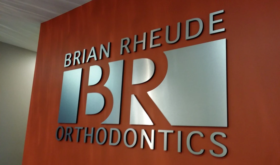 Metal Signs and Displays