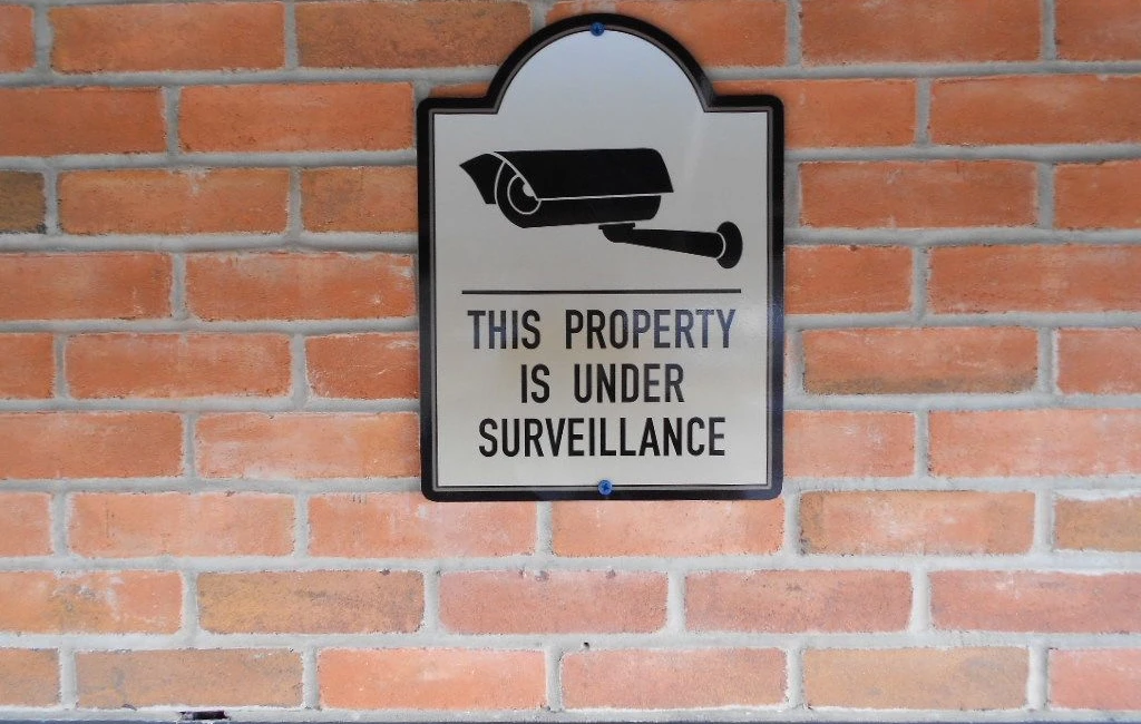 Safety & Regulatory Signs